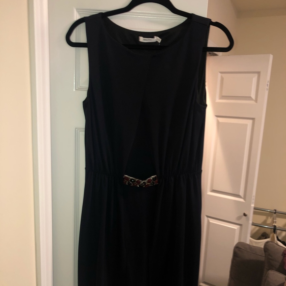 Bloomingdales cocktail dress w detail (never worn)